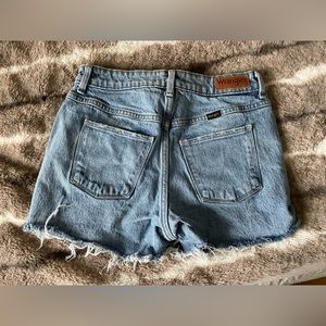 Wrangler high rise vintage 3” short